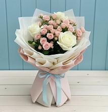 Букет цветов из:  Розы в Мамхегском