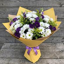 Букет цветов из:  Ирисы, Хризантемы и Ромашки в Мамхегском