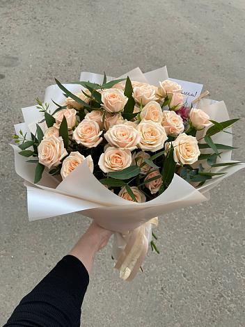 Букет Кремовые розы Латте в Мамхегском