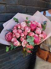 Букет цветов из:  Розы в Мамхегском