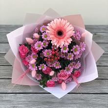 Букет цветов из:  Розы, Герберы и Хризантемы в Мамхегском