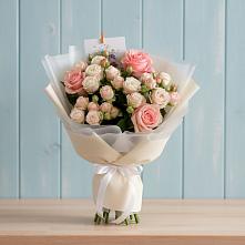 Букет цветов из:  Розы в Мамхегском